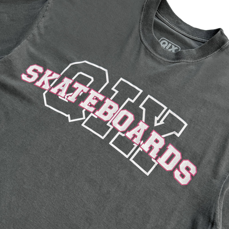 CAMISETA QIX OVERSIZED SKATEBOARDS PRETO ESTONADO