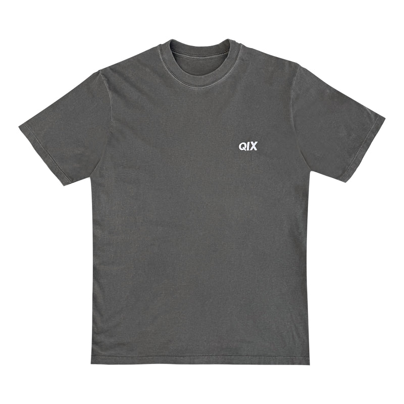CAMISETA QIX STREET MINIMAL LOGO PRETO ESTONADO