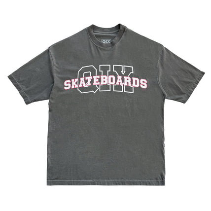 CAMISETA QIX OVERSIZED SKATEBOARDS PRETO ESTONADO